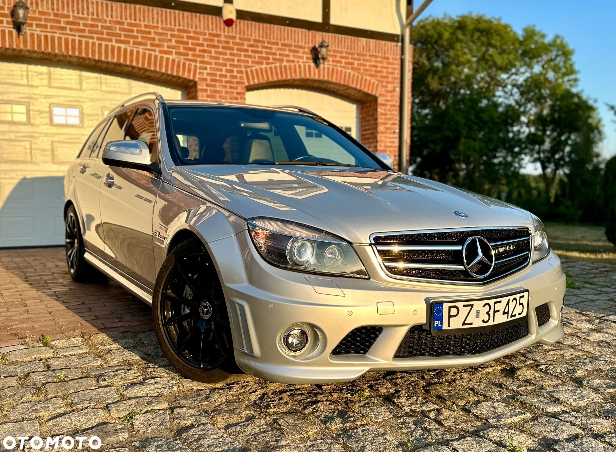 Mercedes-Benz Klasa C 63 AMG - 1