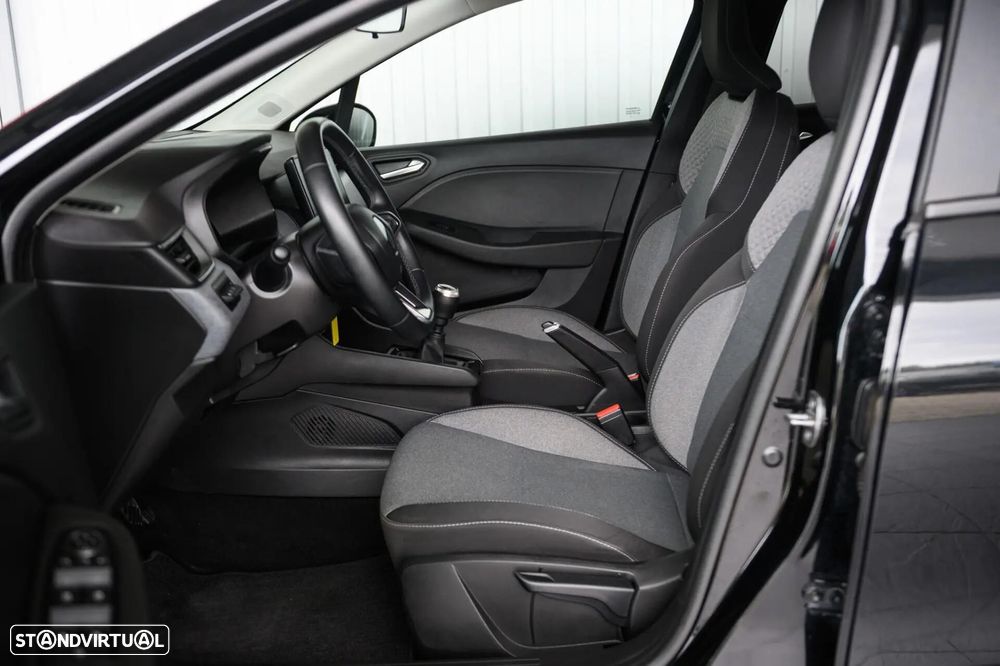 Renault Clio 1.0 TCe Evolution - 23