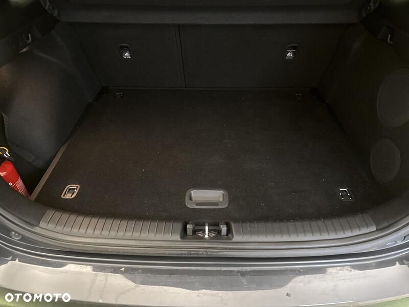 Kia Ceed 1.5 T-GDI GT-Line DCT - 23