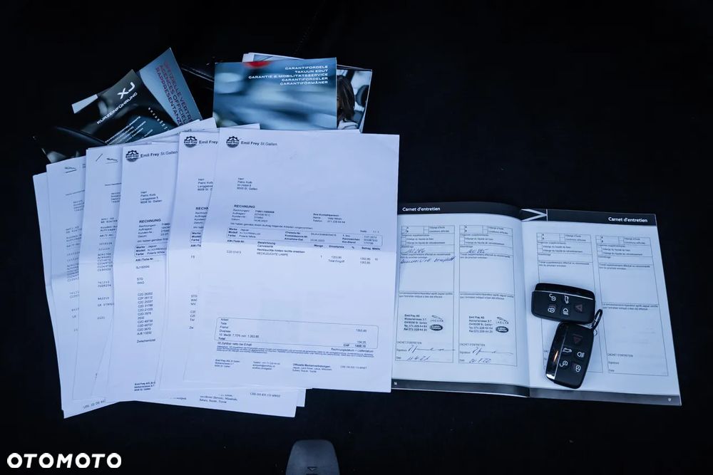 Jaguar XJ 3.0 T AWD Premium Luxury - 38