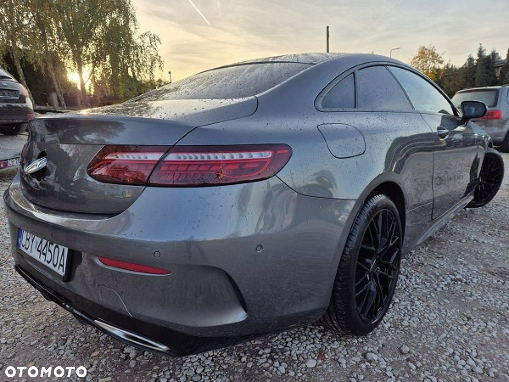 Mercedes-Benz Klasa E - 2