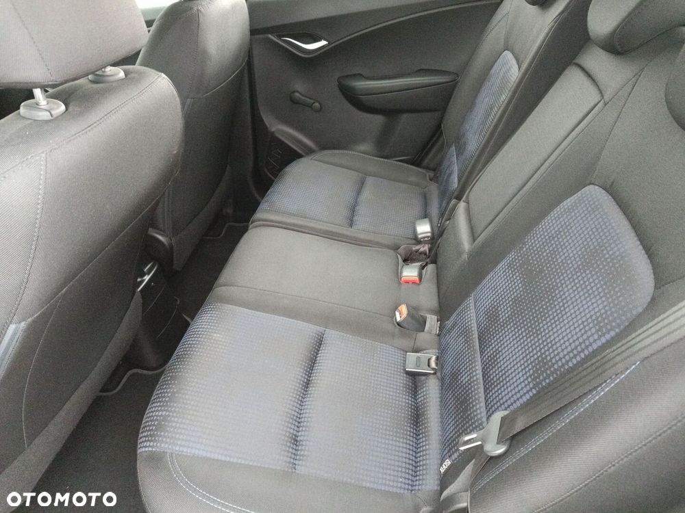Hyundai ix20 1.6 BlueDrive Comfort - 13