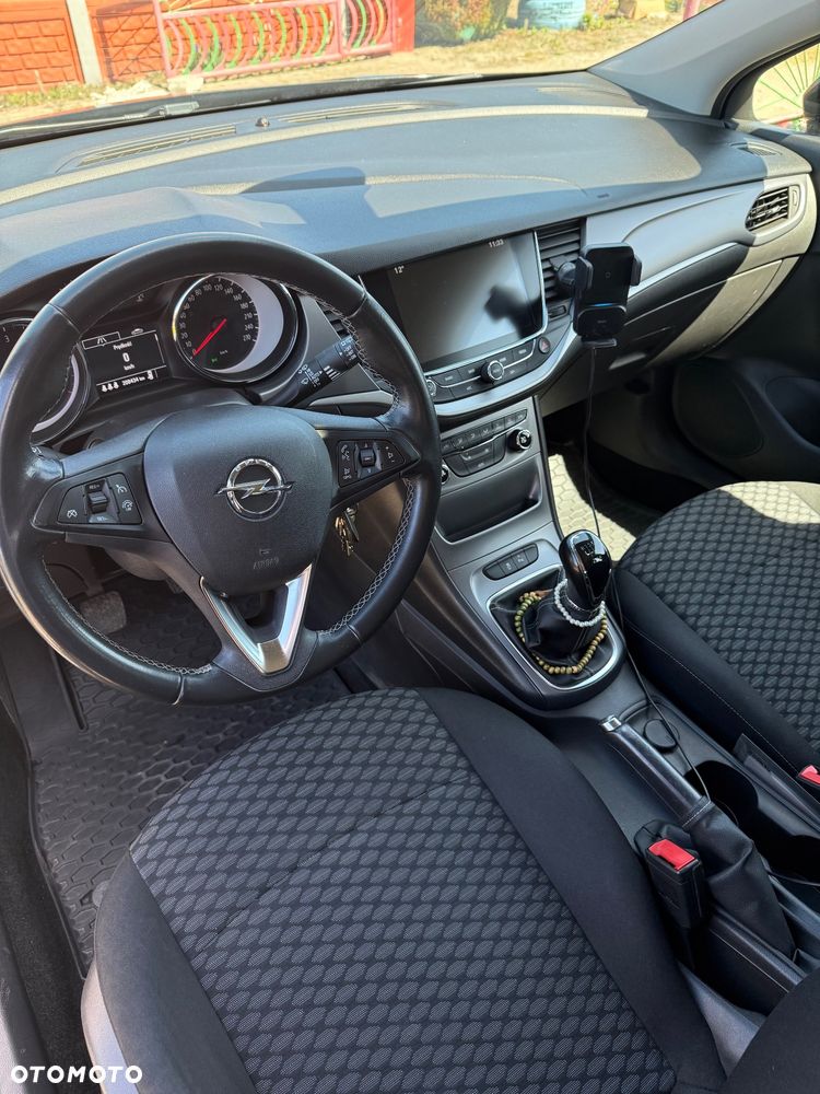 Opel Astra 1.6 CDTI Enjoy - 4