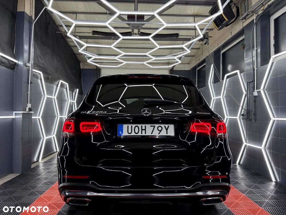 Mercedes-Benz GLC 220 d 4Matic 9G-TRONIC AMG Line - 7