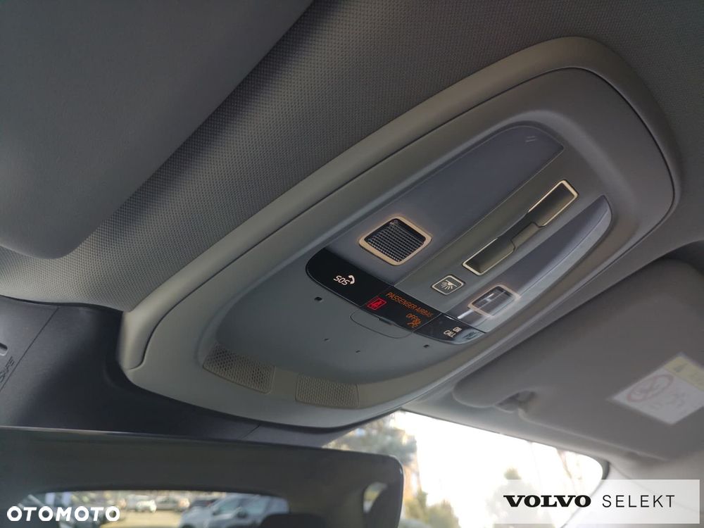 Volvo XC 60 - 35