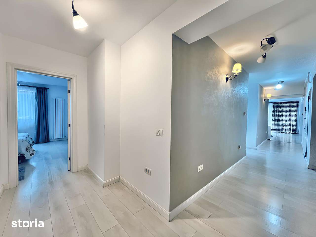 Apartament cu 4 camere de vânzare în cartierul Noua Brașov — fotografia 2