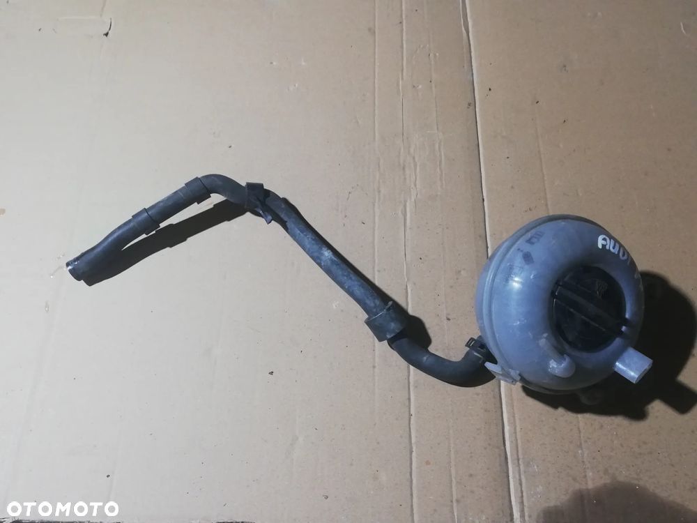 Audi A1 zbiornik wyrównawczy płynu chłodniczego 5Q0121407G
