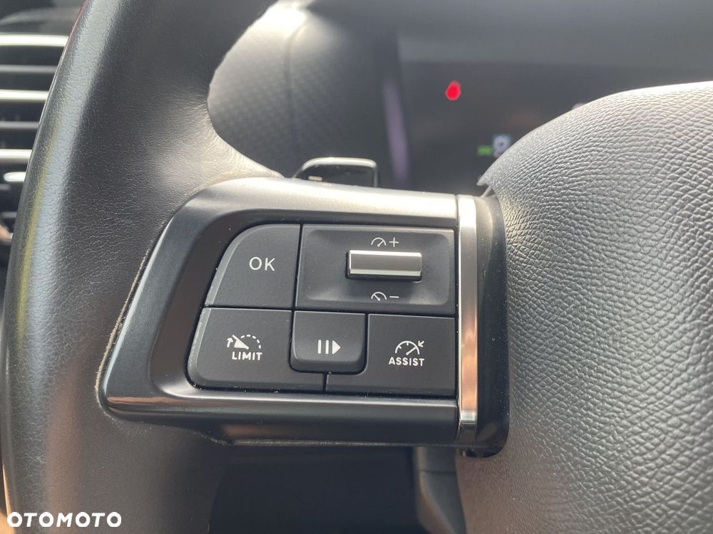 Citroën C4 1.2 PureTech Shine S&S EAT8 - 23