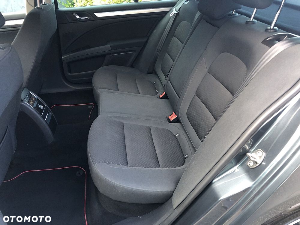 Skoda Superb 2.0 TDI 4x4 Elegance - 11