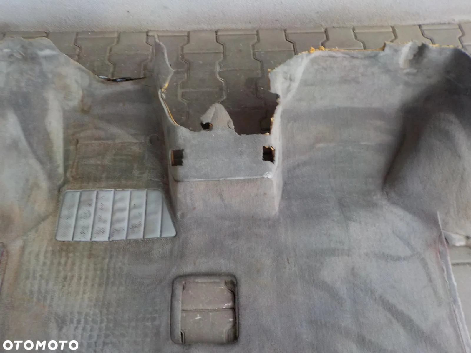 VW T4 MULTIVAN WYKŁADZINA PODŁOGA PRZÓD WELUR - 4