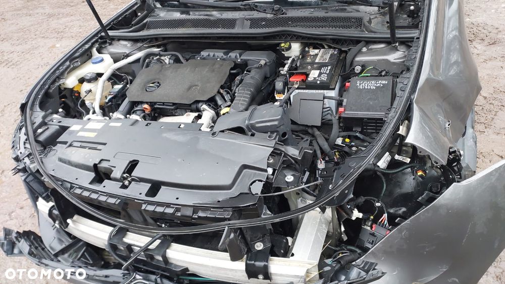 Peugeot 508 BlueHDi 130 EAT8 Allure - 11