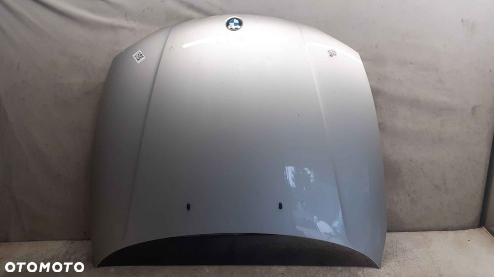 @ MASKA POKRYWA SILNIKA DO BMW SERII 1 E87 SERIA 1 SREBRNA TITANSILBER - 1
