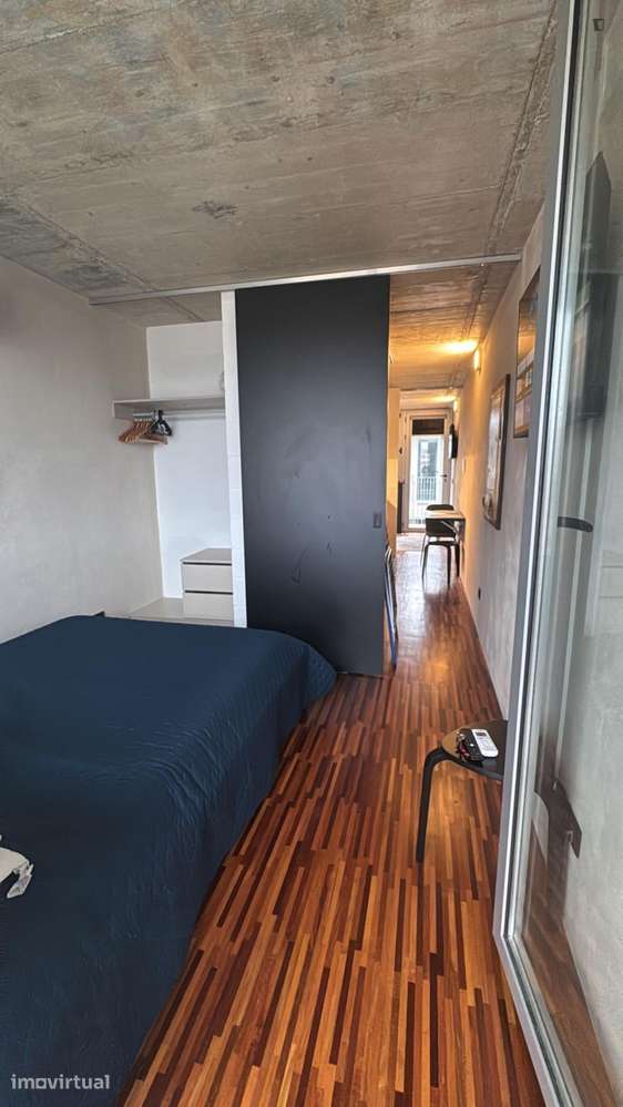 Apartamento com 1 quartos - localizado em Paranhos Porto - Grande imagem: 5/25