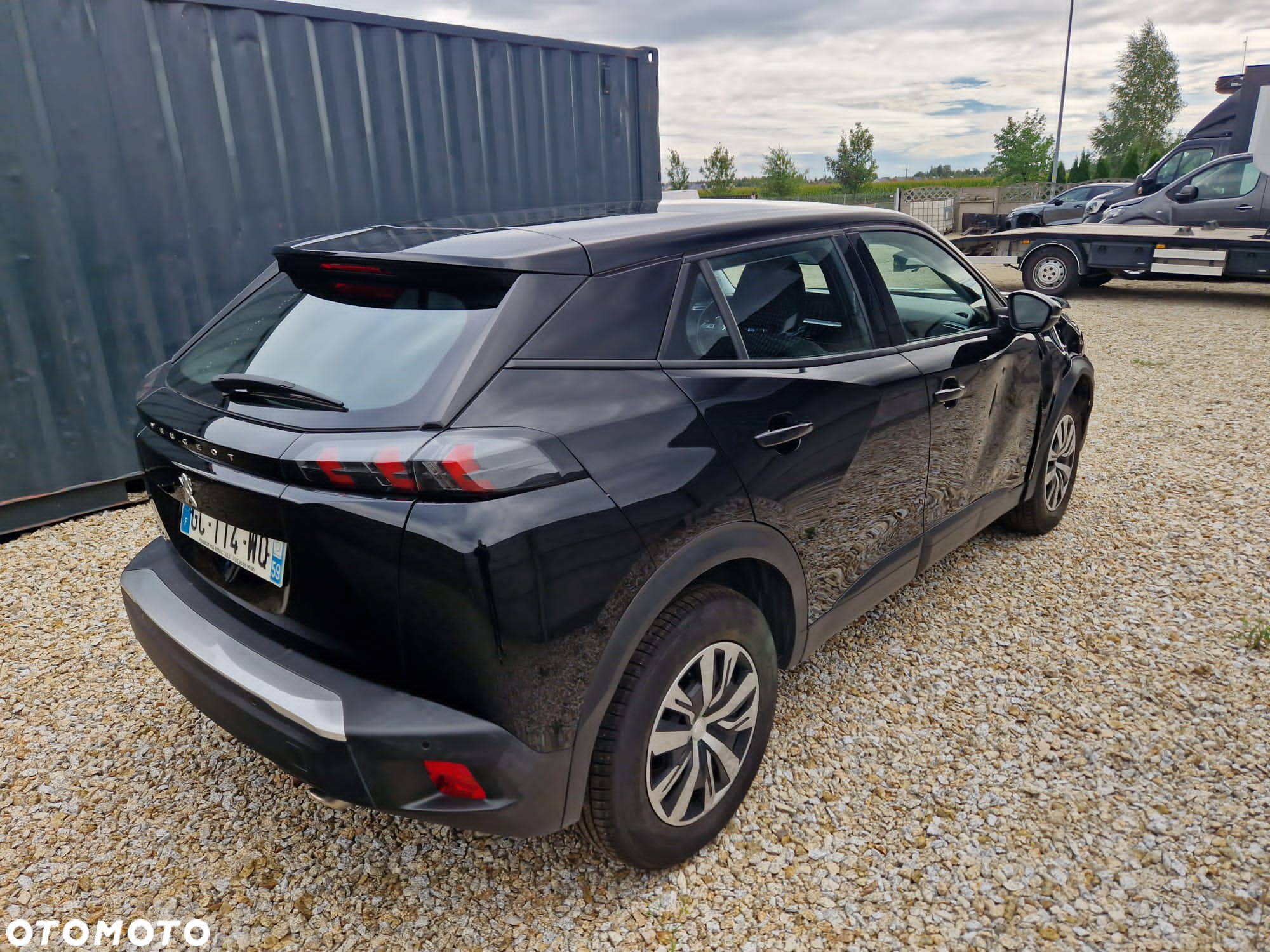 Peugeot 2008 - 6