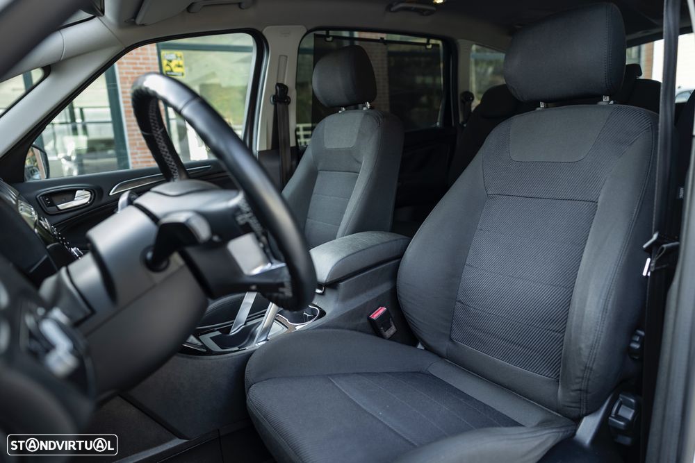 Ford S-Max 1.6 TDCi Titanium 7L - 19