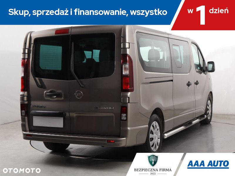 Opel Vivaro - 6