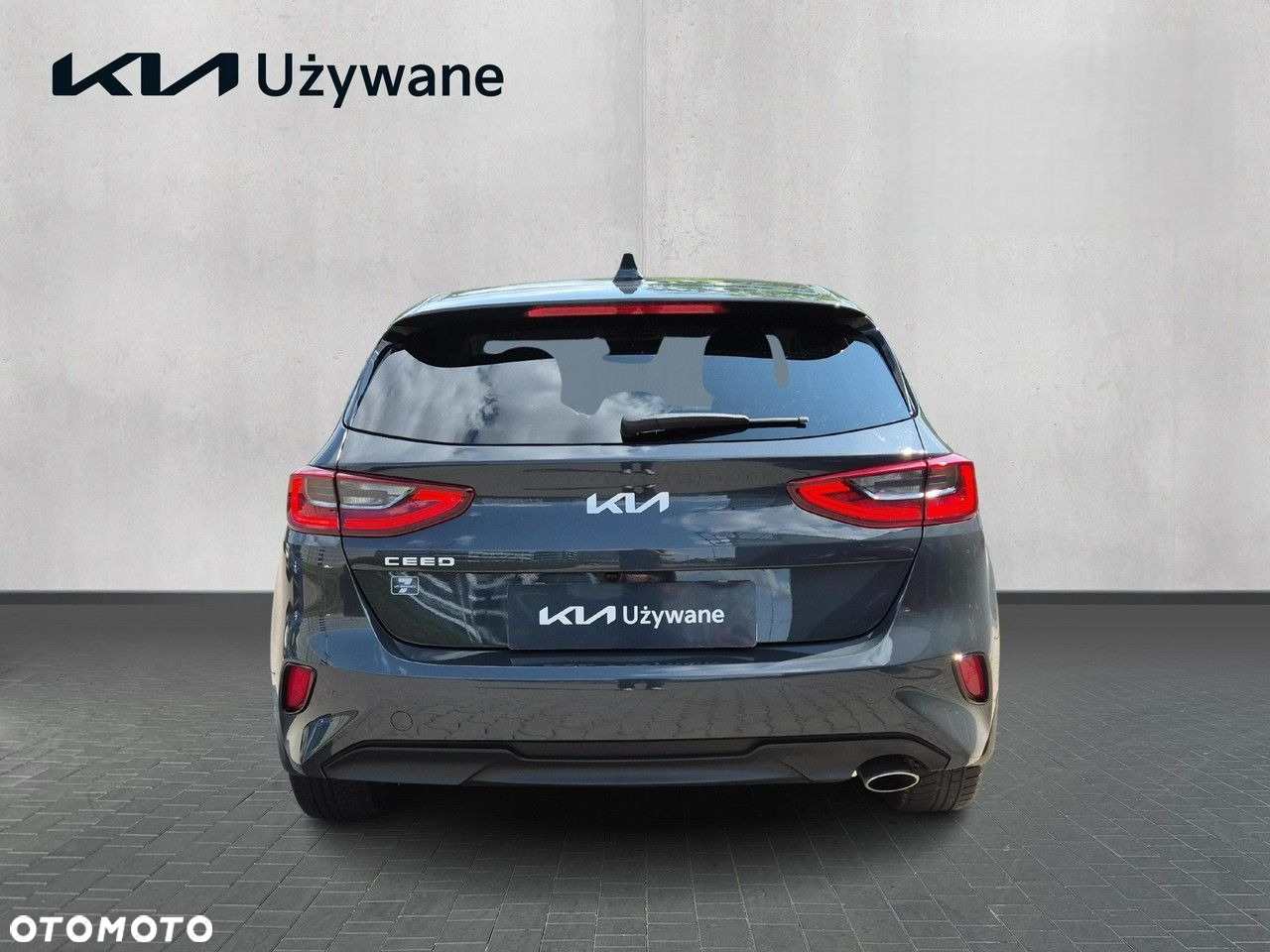 Kia Ceed - 4