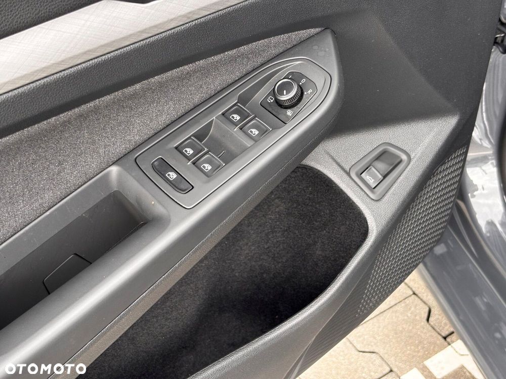 Volkswagen Golf Variant 2.0 TDI Life - 11
