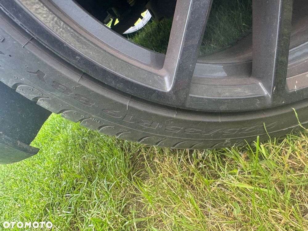 Volkswagen Golf VII 1.6 TDI BMT Comfortline - 22