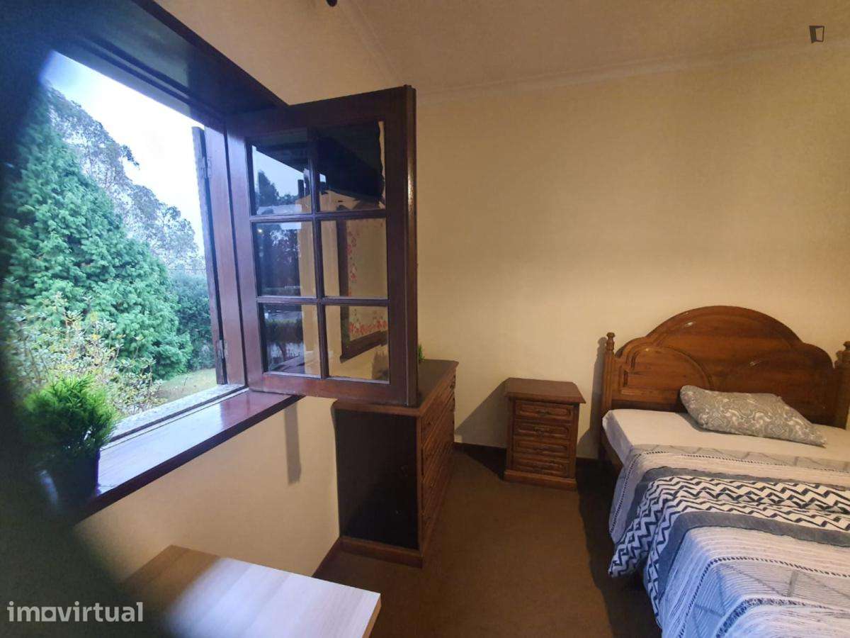 Quarto - localizado em Gulpilhares Porto - Grande imagem: 4/17