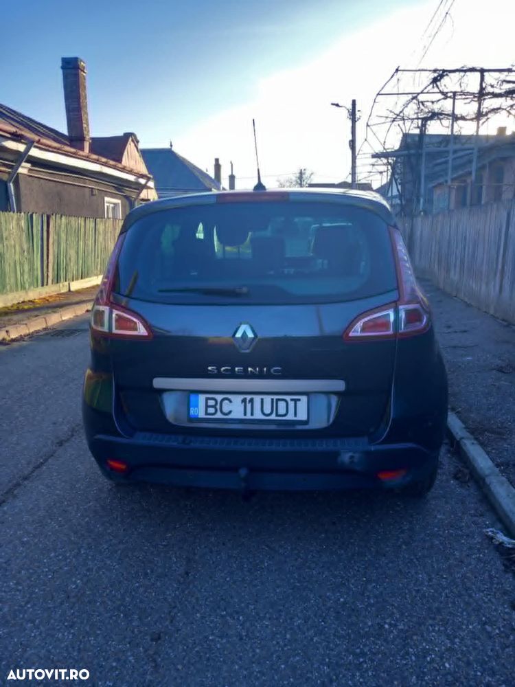 Renault Scenic 2.0 16V Aut. Avantage - 3