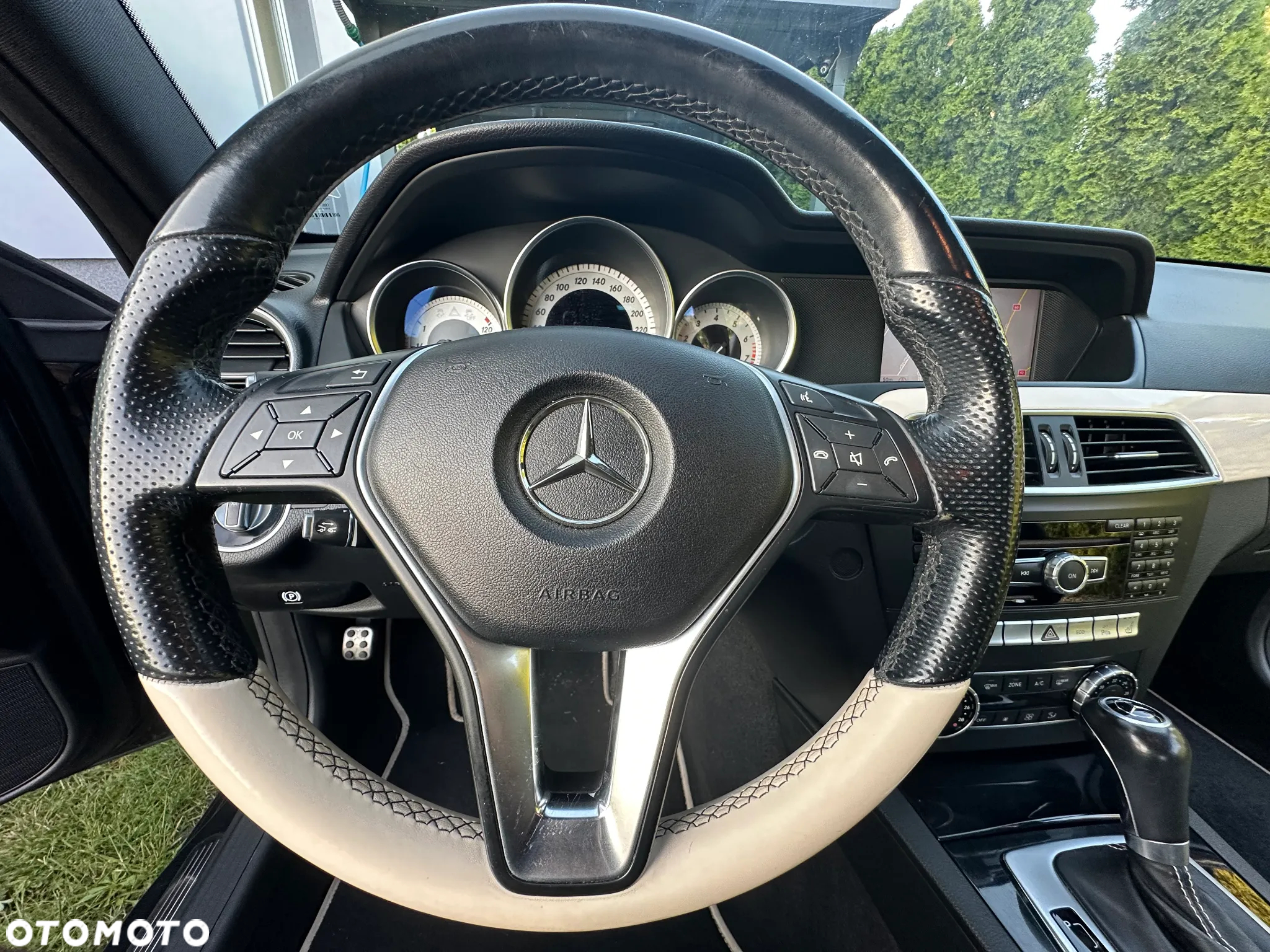 Mercedes-Benz Klasa C 250 Coupe 7G-TRONIC Edition - 11