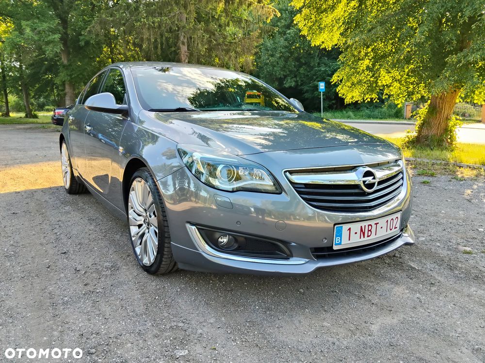 Opel Insignia - 1
