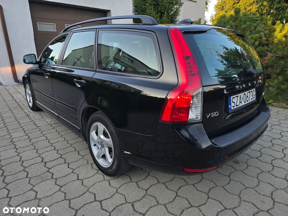 Volvo V50 D2 - 12