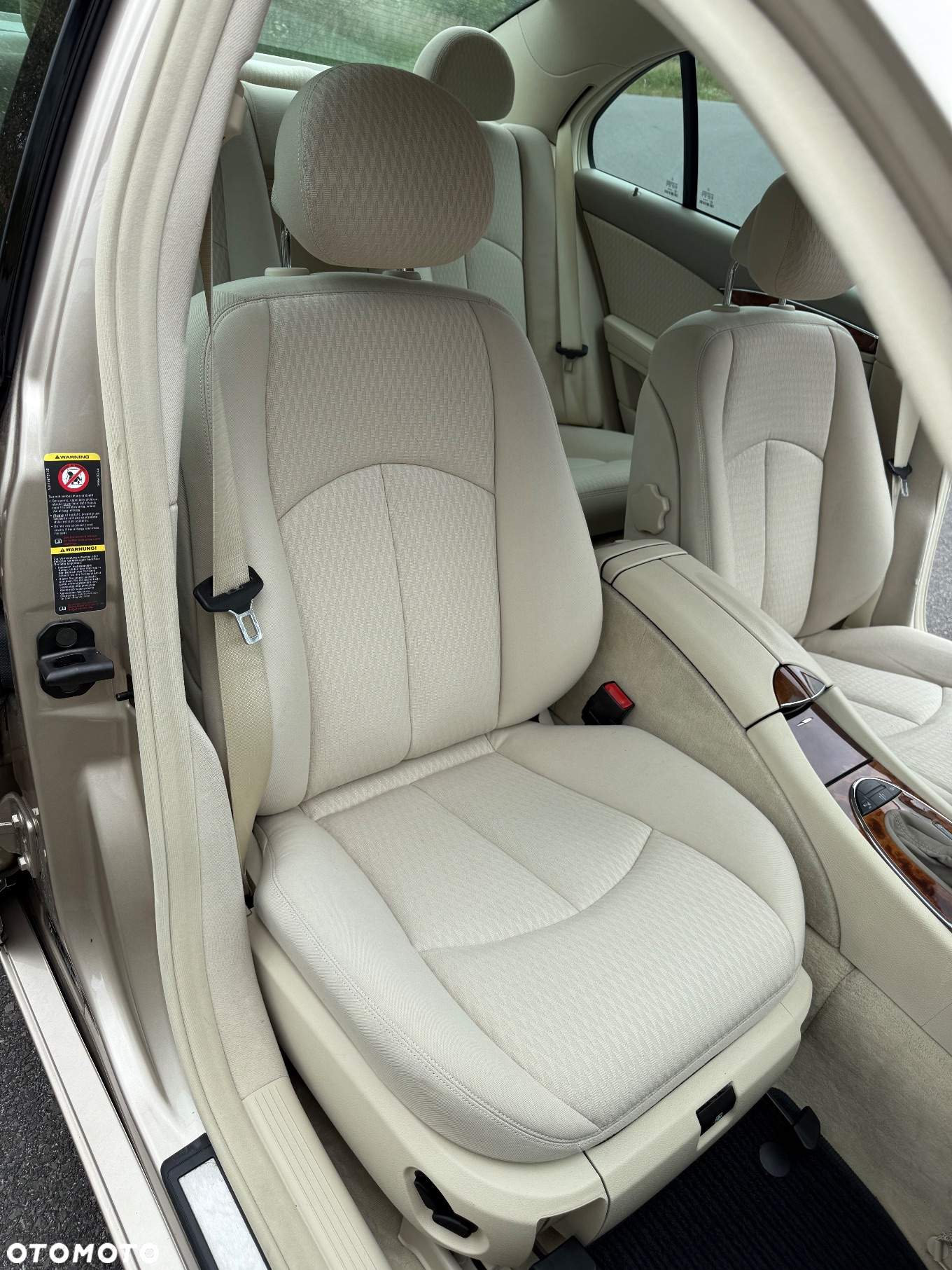 Mercedes-Benz Klasa E 200 Kompressor Automatik Elegance - 13