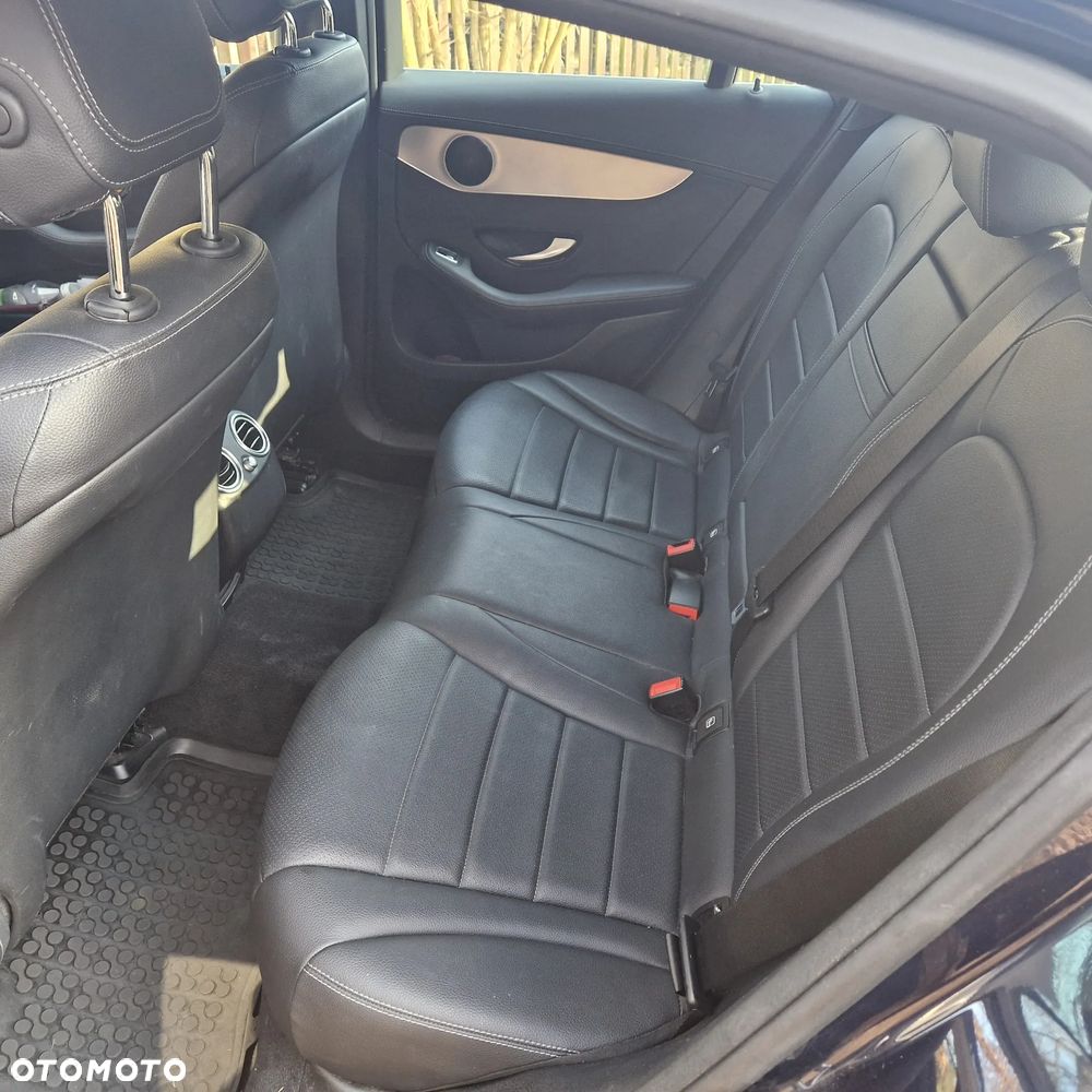 Mercedes-Benz GLC - 7