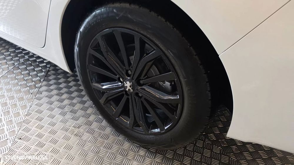 Peugeot 508 SW 1.6 BlueHDi Allure - 32