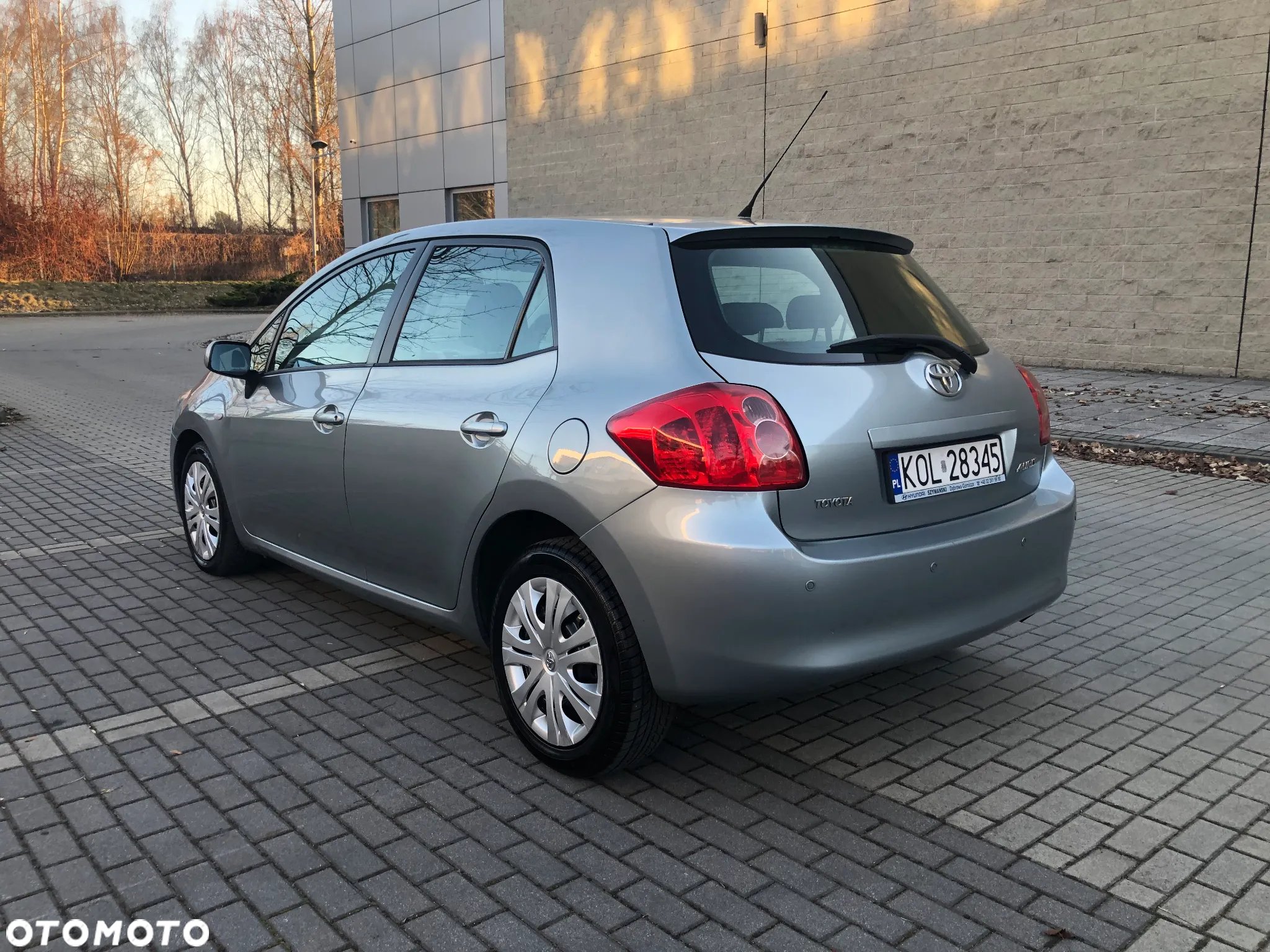Toyota Auris 2.0 D-4D Luna - 4