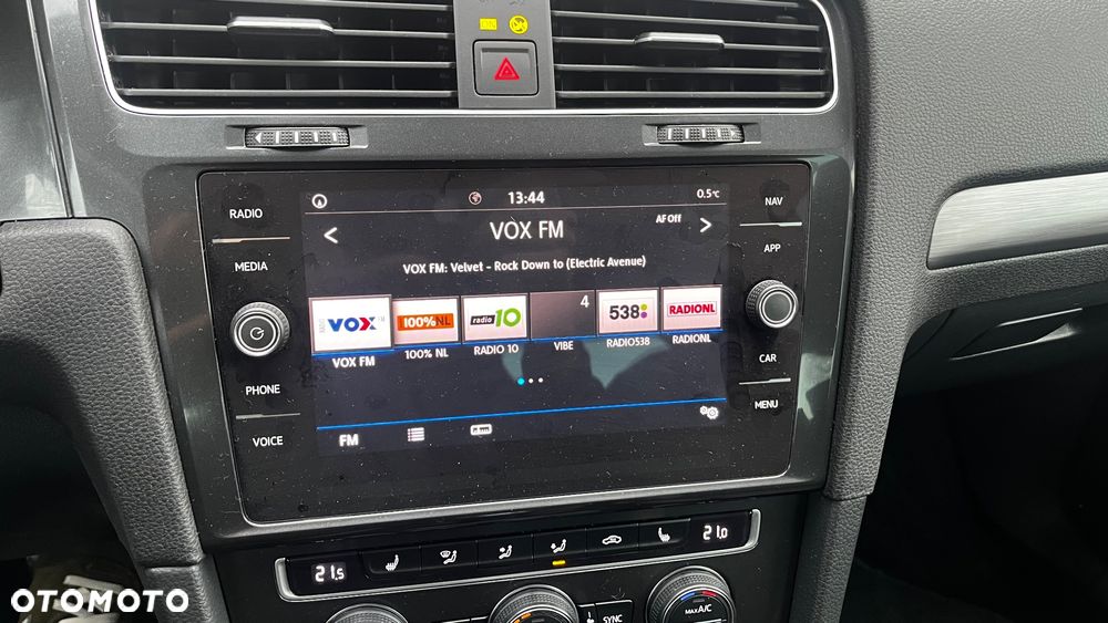 Volkswagen Golf 1.5 TSI ACT OPF BlueMotion Highline - 19