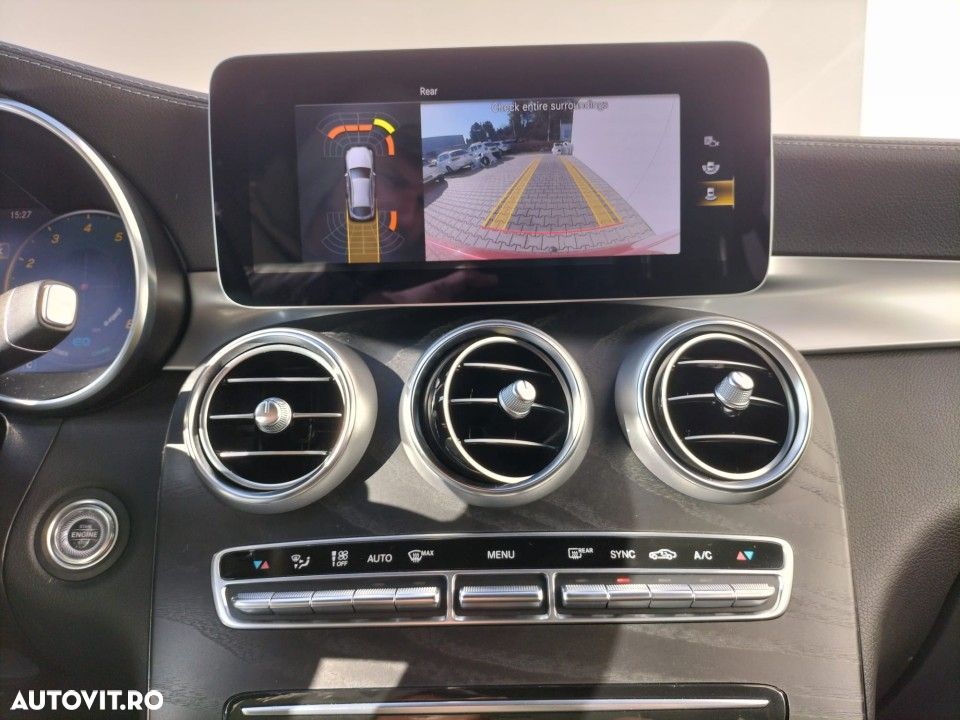 Mercedes-Benz GLC - 7