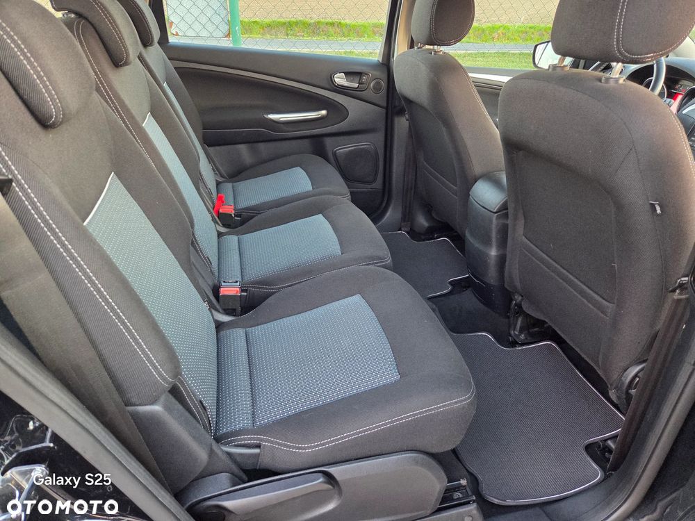 Ford S-Max 2.0 TDCi DPF Titanium - 11