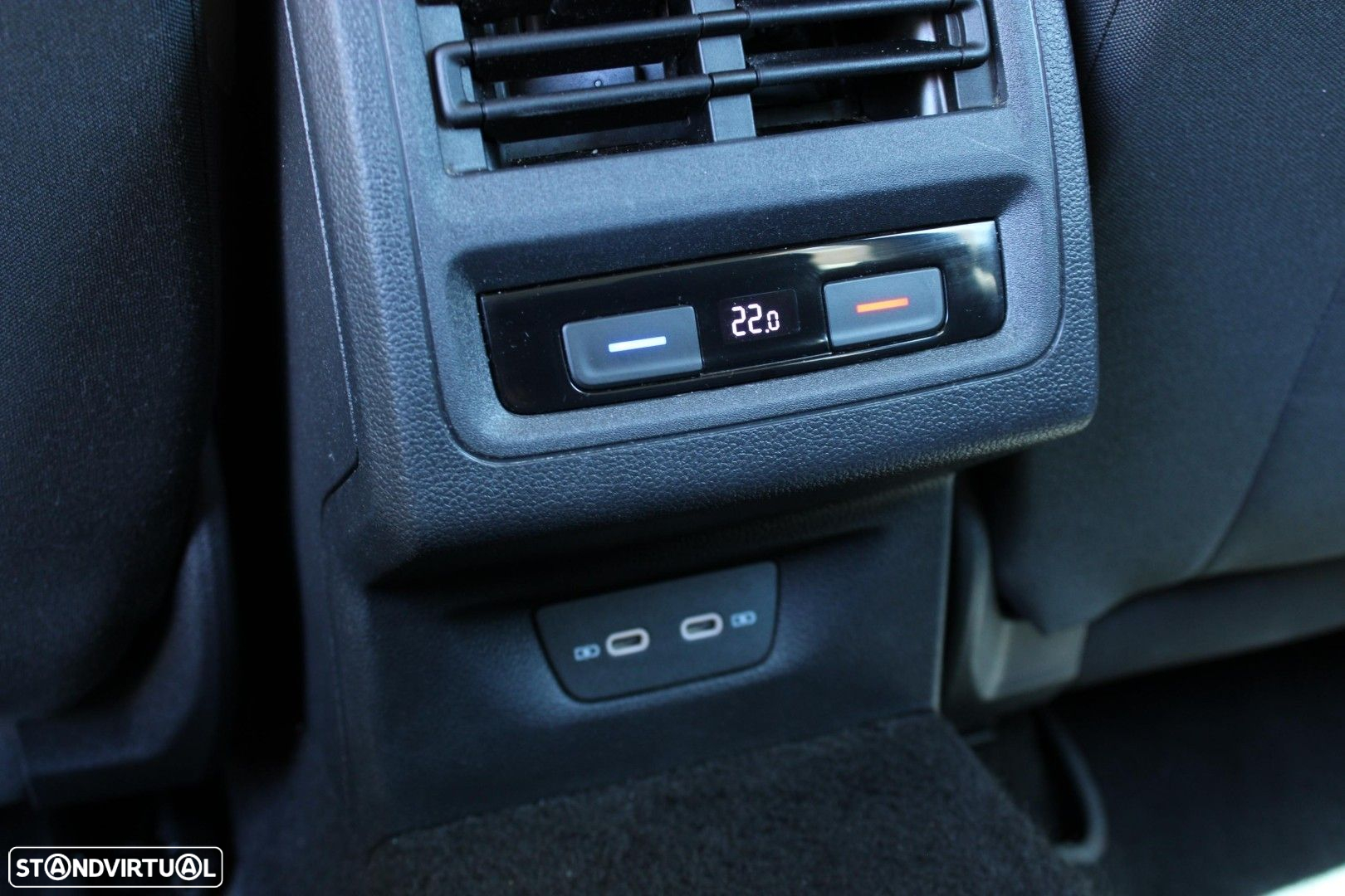 VW Golf Variant 1.5 eTSI Life DSG - 36