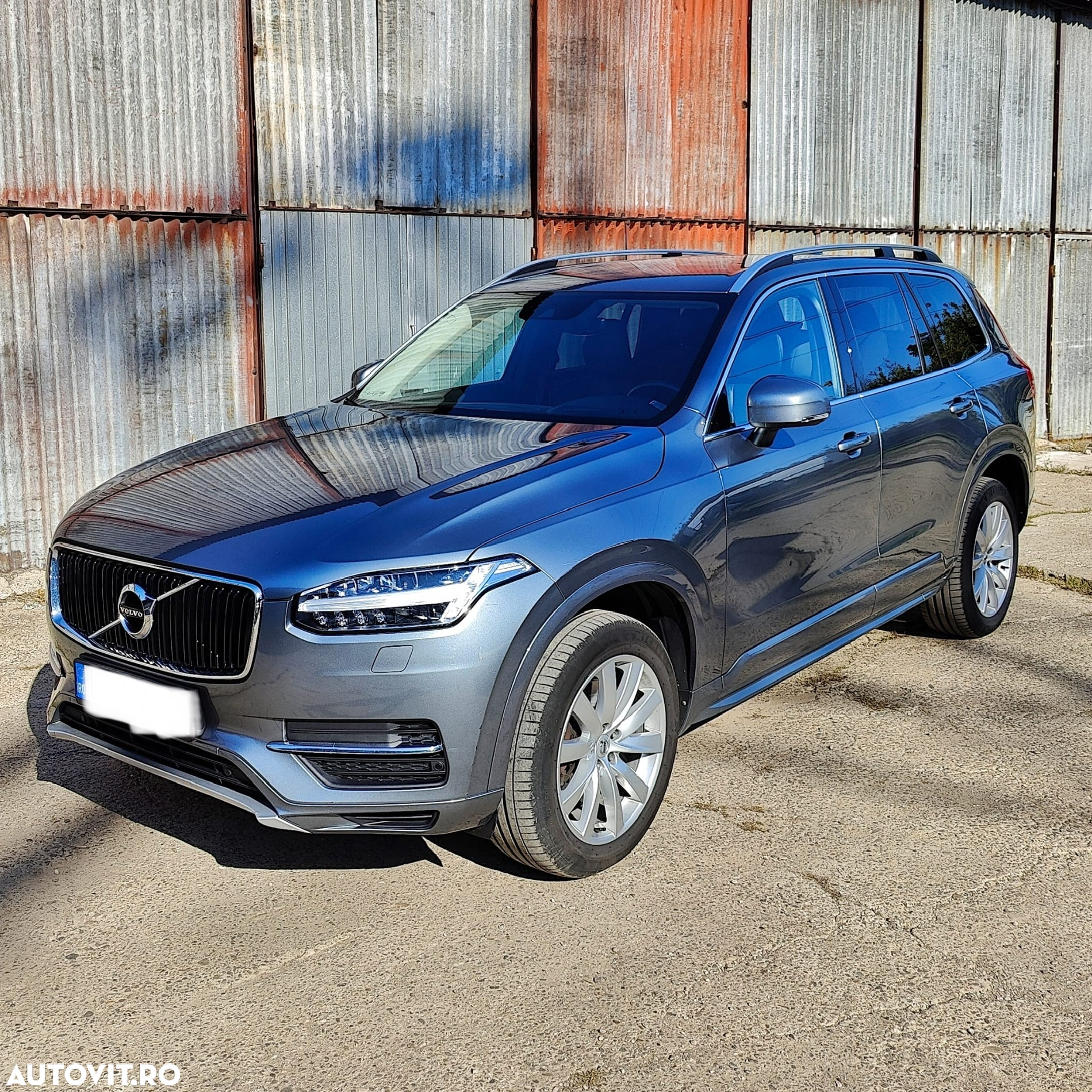 Volvo XC 90 D5 AWD Momentum - 9
