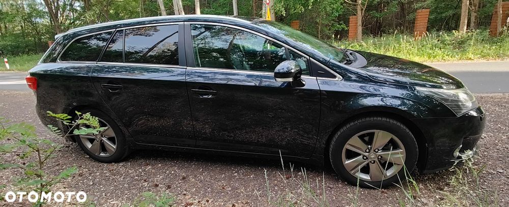 Toyota Avensis 2.0 D-4D Style - 7
