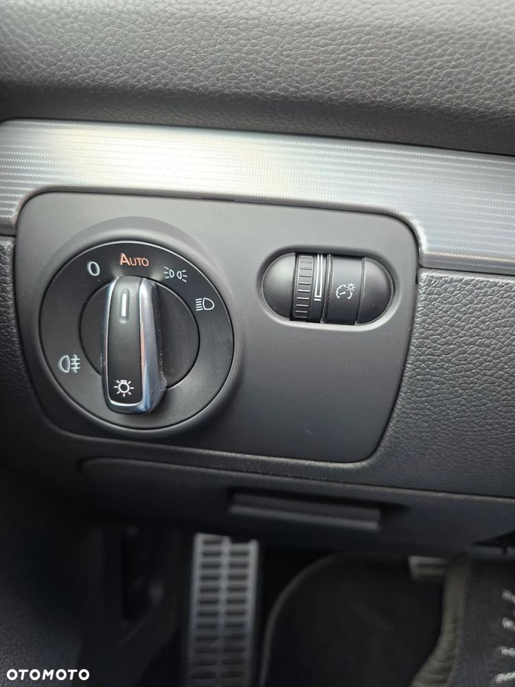 Volkswagen Golf VI 2.0 TSI 4Mot R DSG - 6