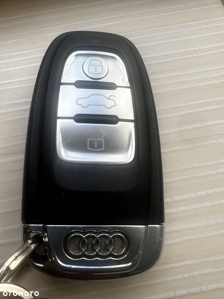 Audi A4 Avant 2.0 TDI DPF multitronic Ambition - 16