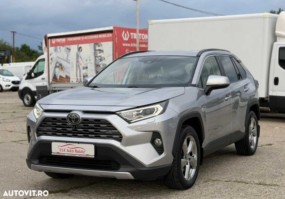 Toyota RAV4 - 3