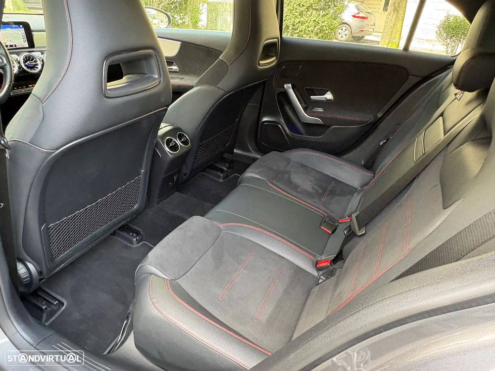 Mercedes-Benz A 180 d AMG Line Aut. - 25