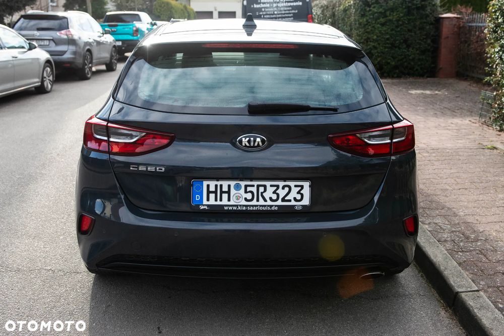 Kia Ceed 1.4 Business Line - 6