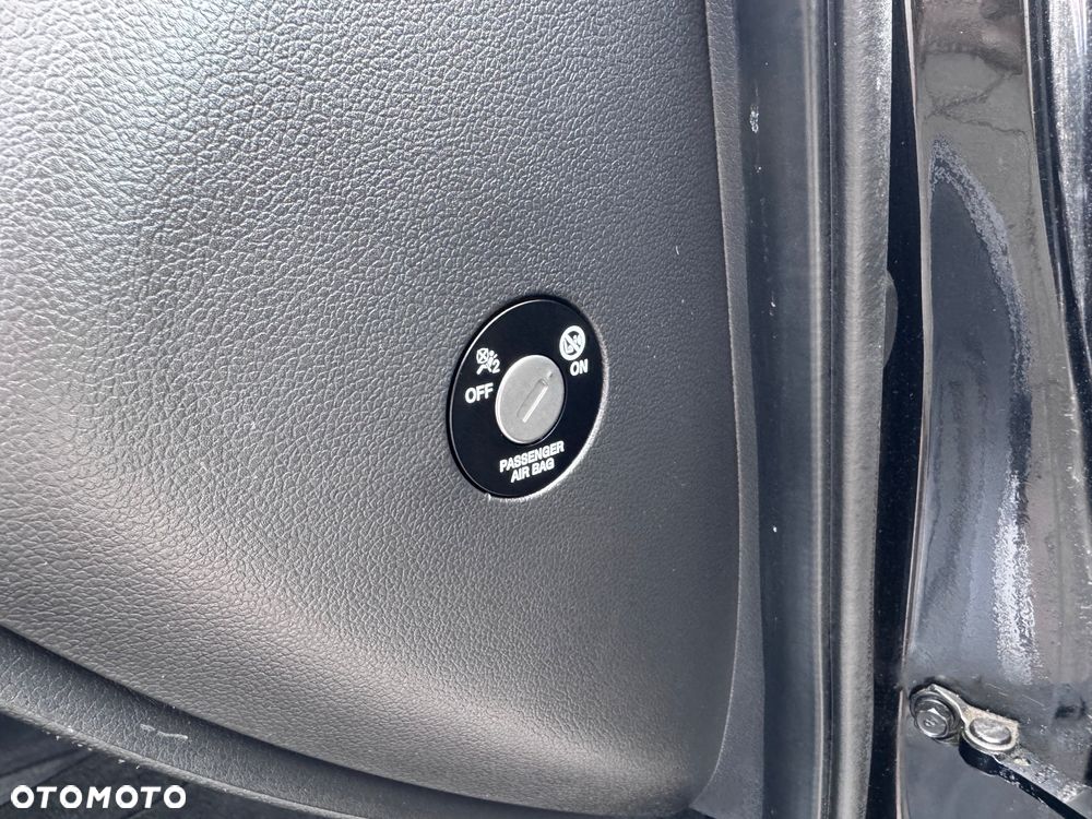 Kia Ceed - 13