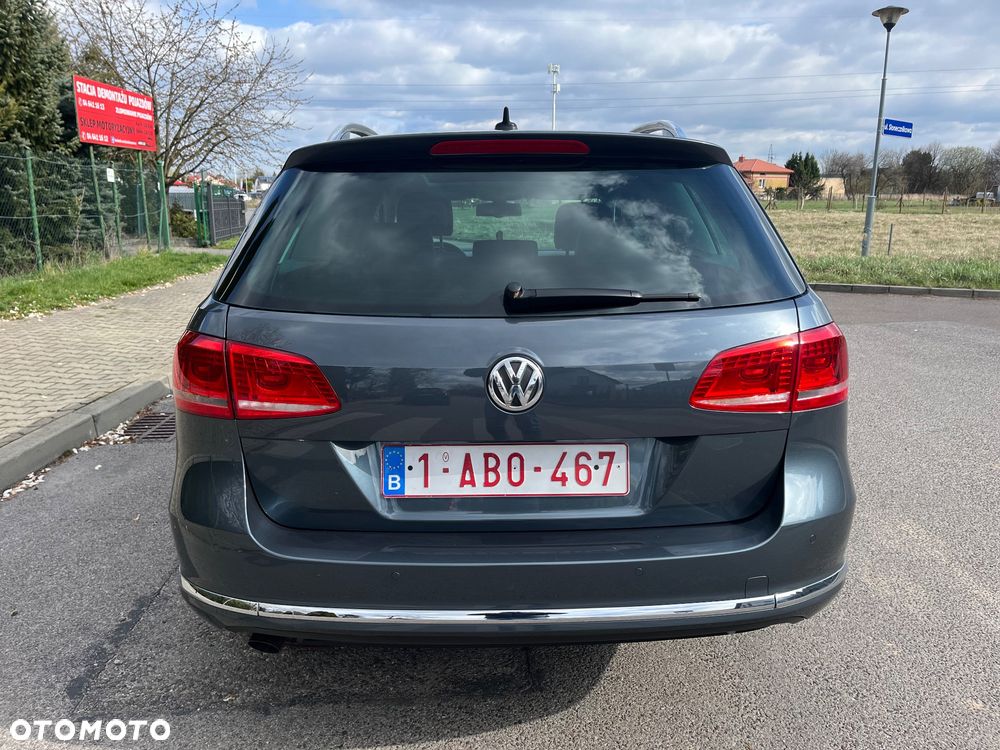 Volkswagen Passat 1.6 TDI Perfectline - 9