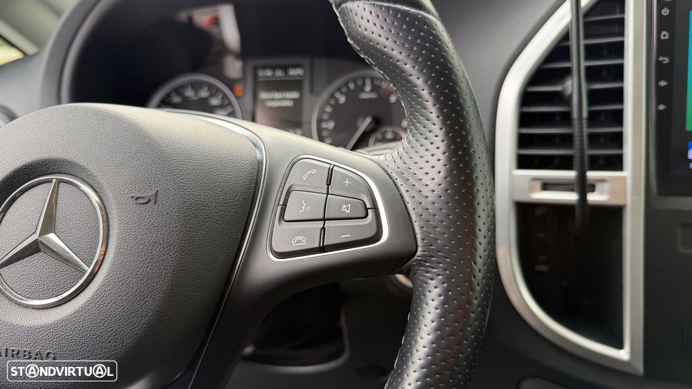 Mercedes-Benz Vito Tourer Longa Aut. SELECT - 24
