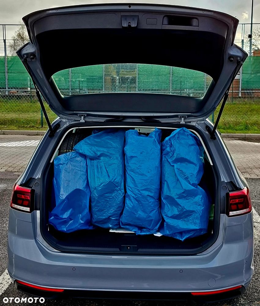 Volkswagen Passat - 5