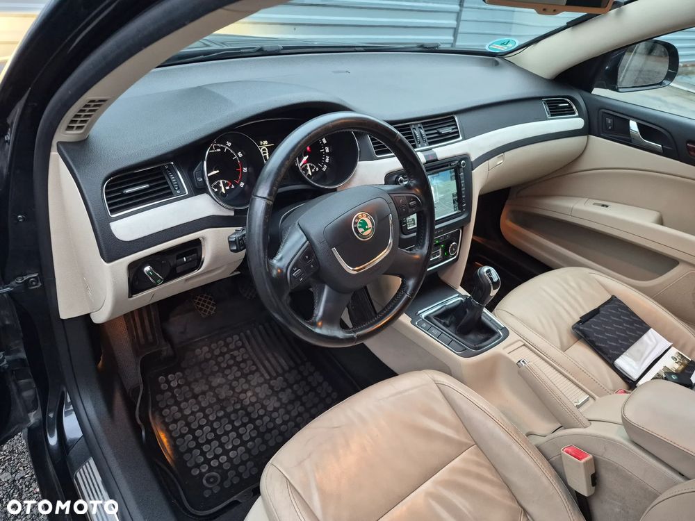 Skoda Superb 1.8 TSI Platinum - 10