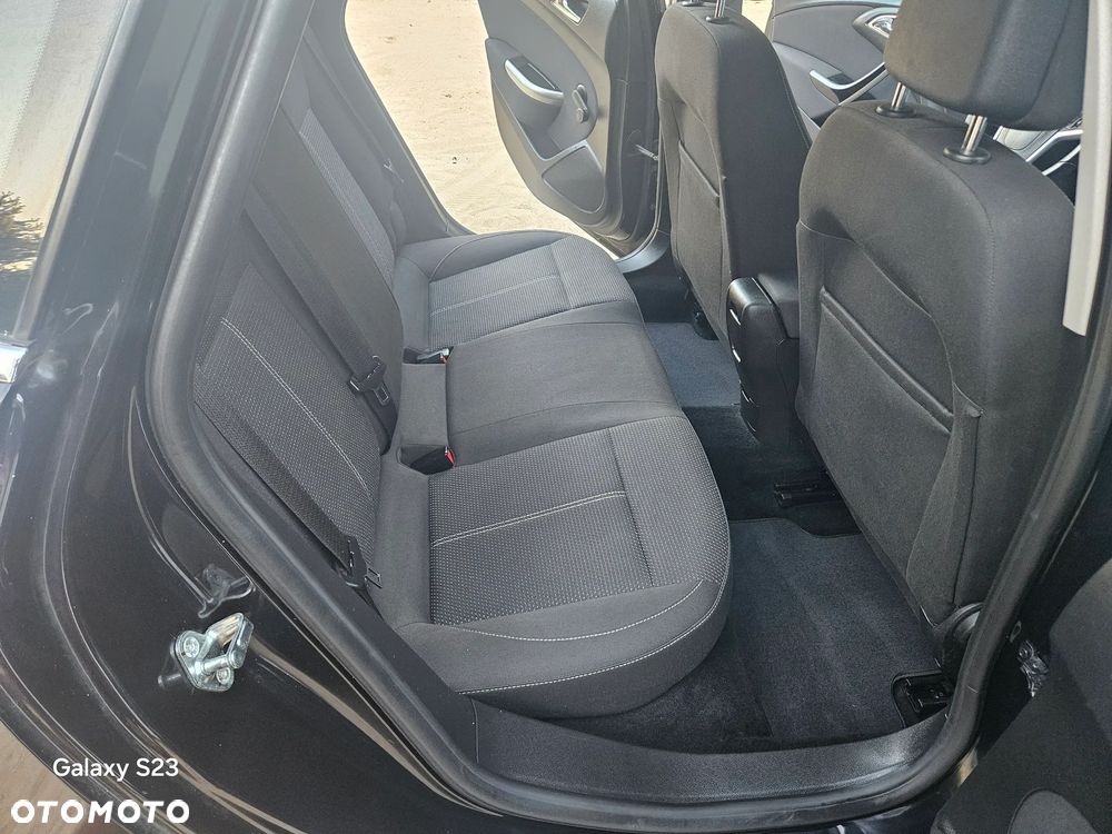 Opel Astra 1.4 Turbo Edition - 15