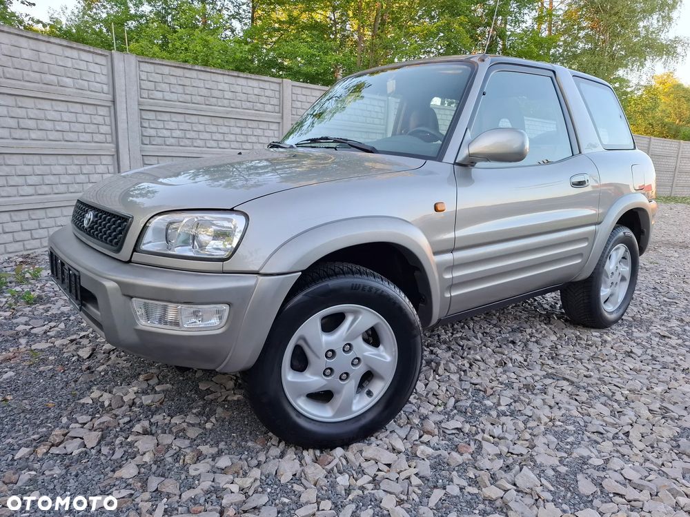 Toyota RAV4 2.0 Special - 2